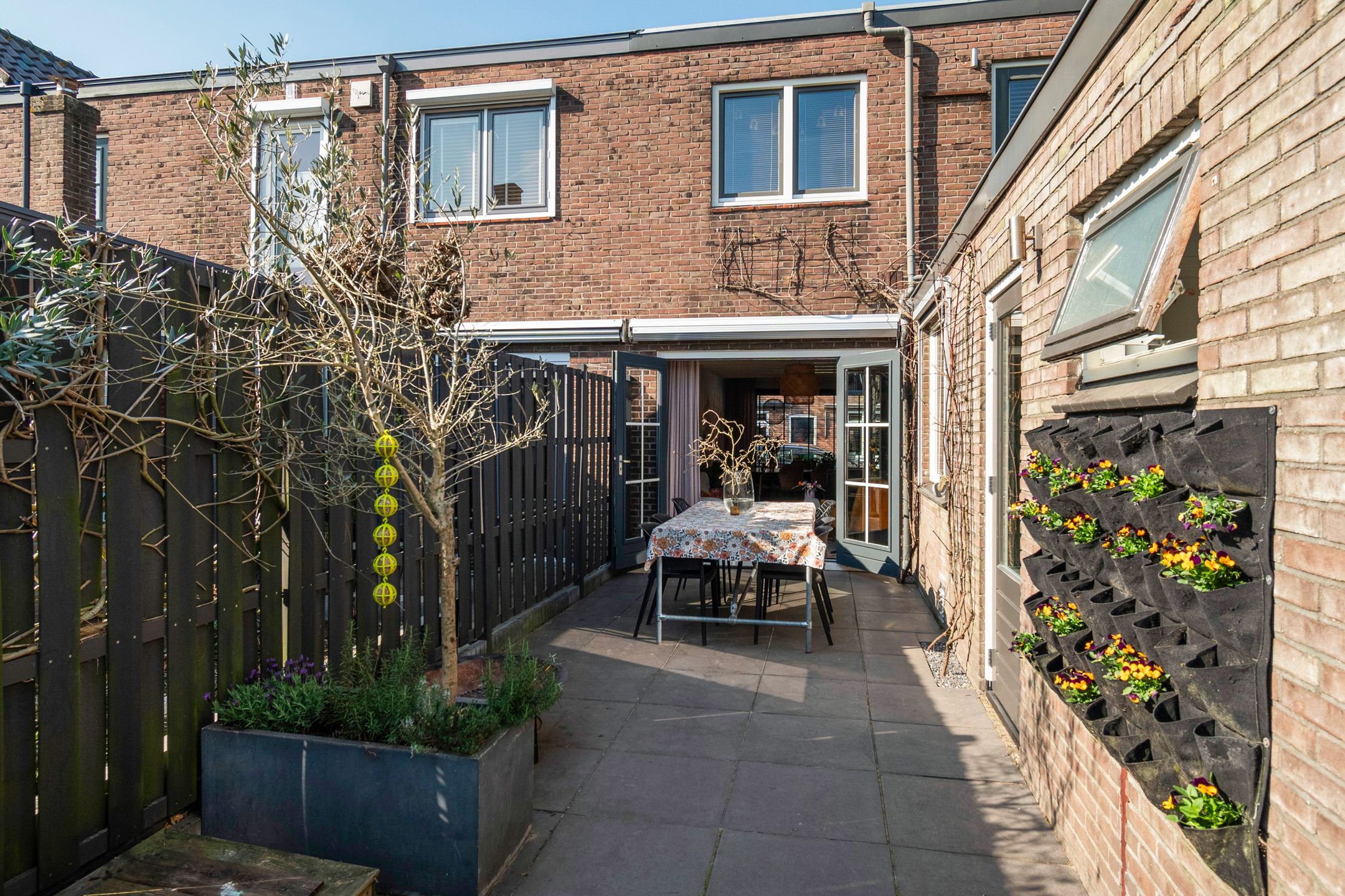 Photo 18 of Rozenstraat 11