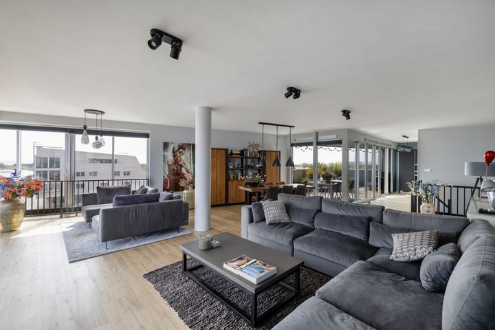 Photo 2 of Gooimeerpromenade 87