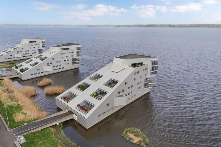 Photo 4 of Gooimeerpromenade 87