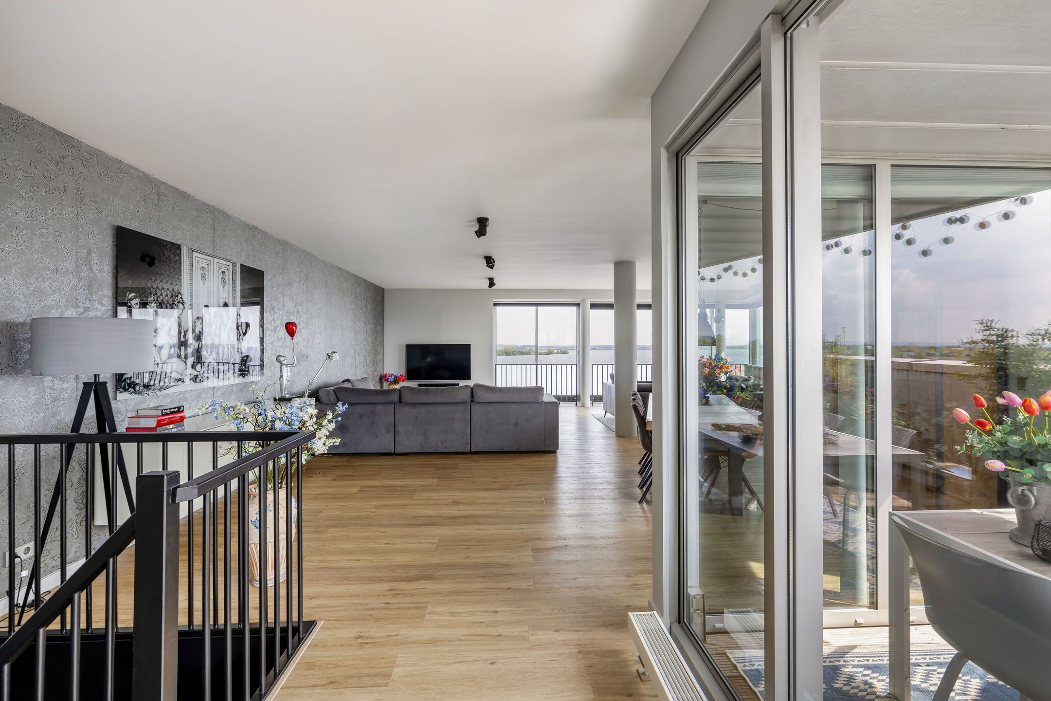 Photo 12 of Gooimeerpromenade 87