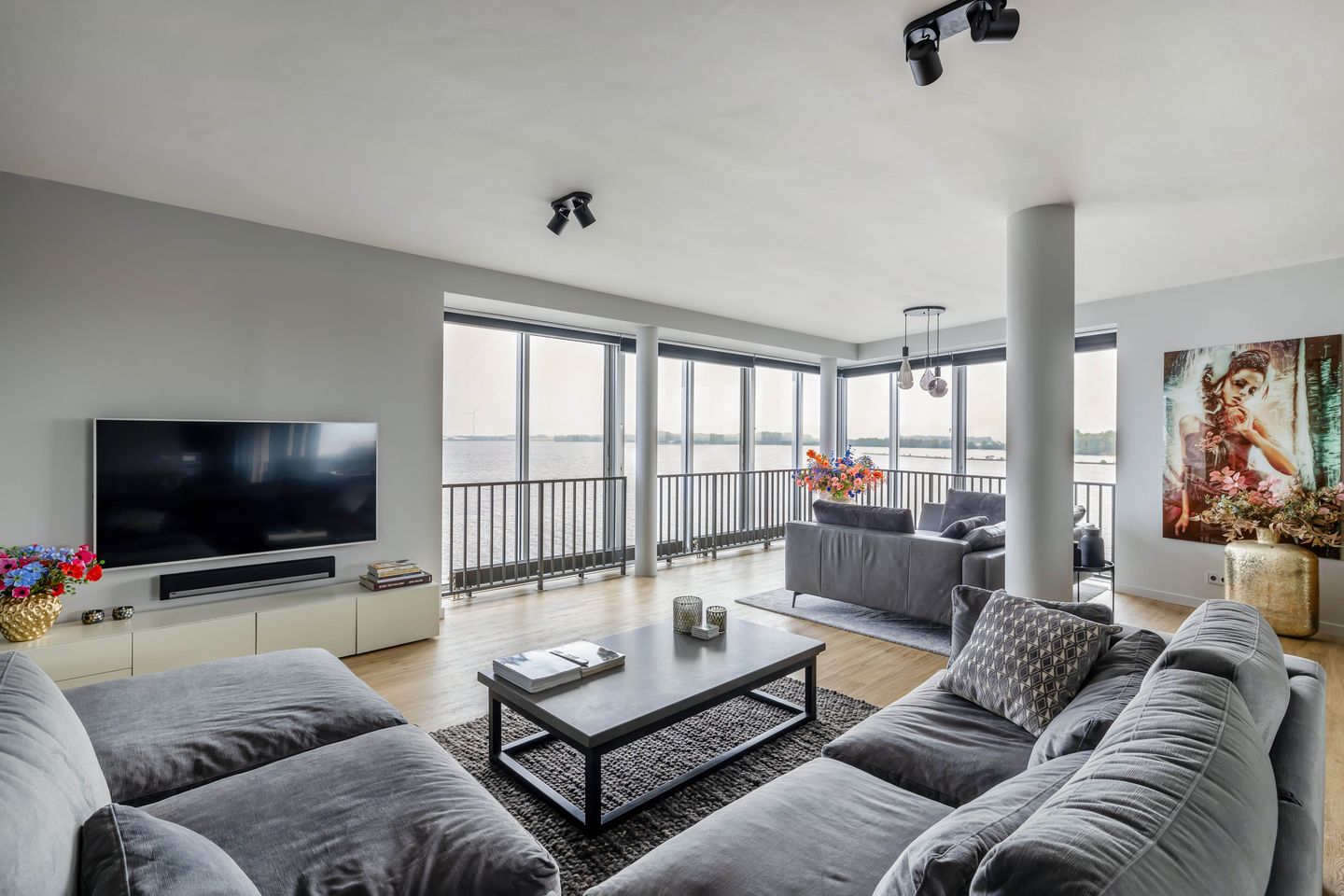 Photo 14 of Gooimeerpromenade 87