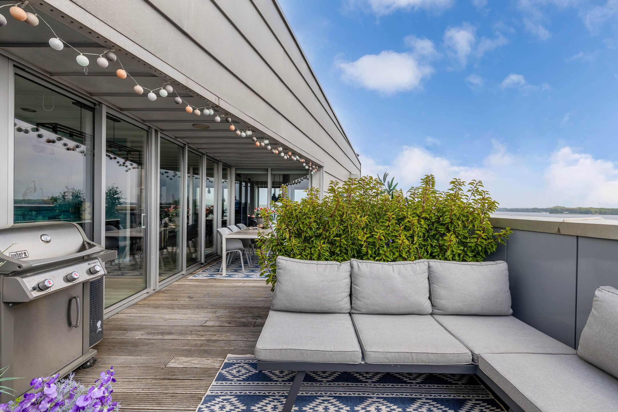 Photo 36 of Gooimeerpromenade 87