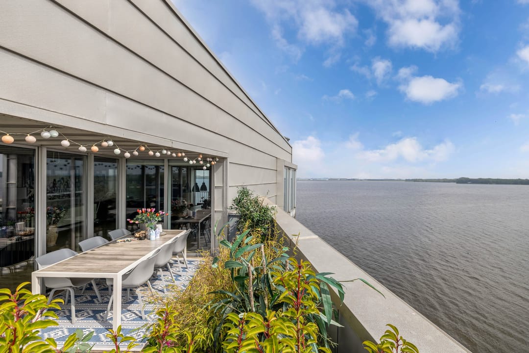 Photo 37 of Gooimeerpromenade 87