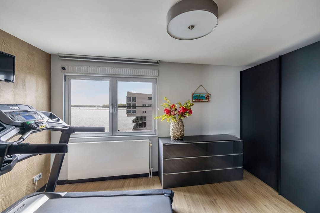 Photo 46 of Gooimeerpromenade 87