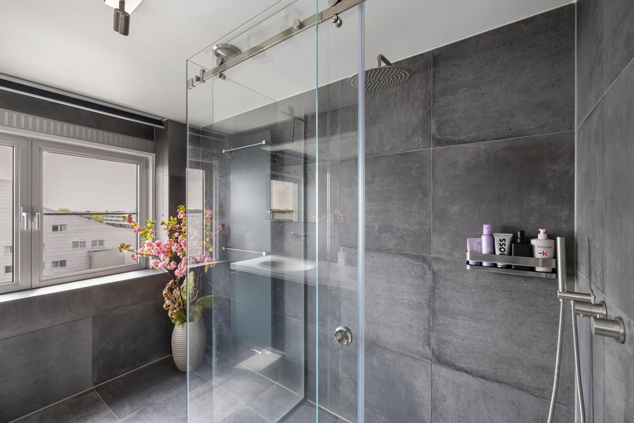 Photo 51 of Gooimeerpromenade 87