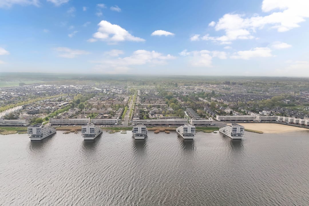 Photo 56 of Gooimeerpromenade 87