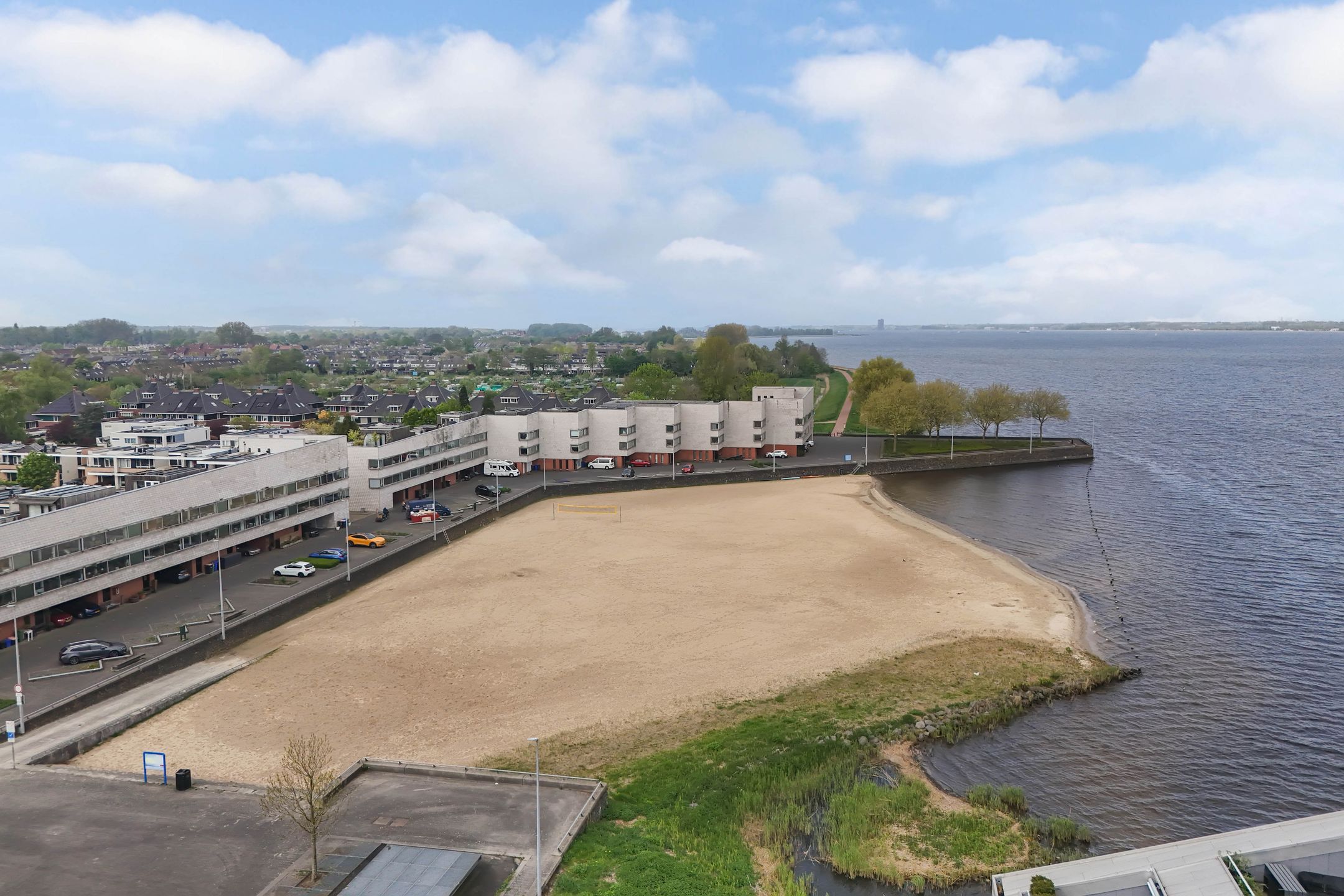 Photo 57 of Gooimeerpromenade 87