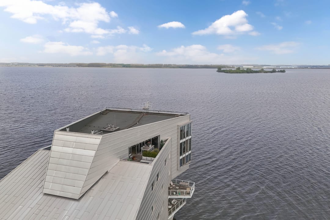 Photo 61 of Gooimeerpromenade 87