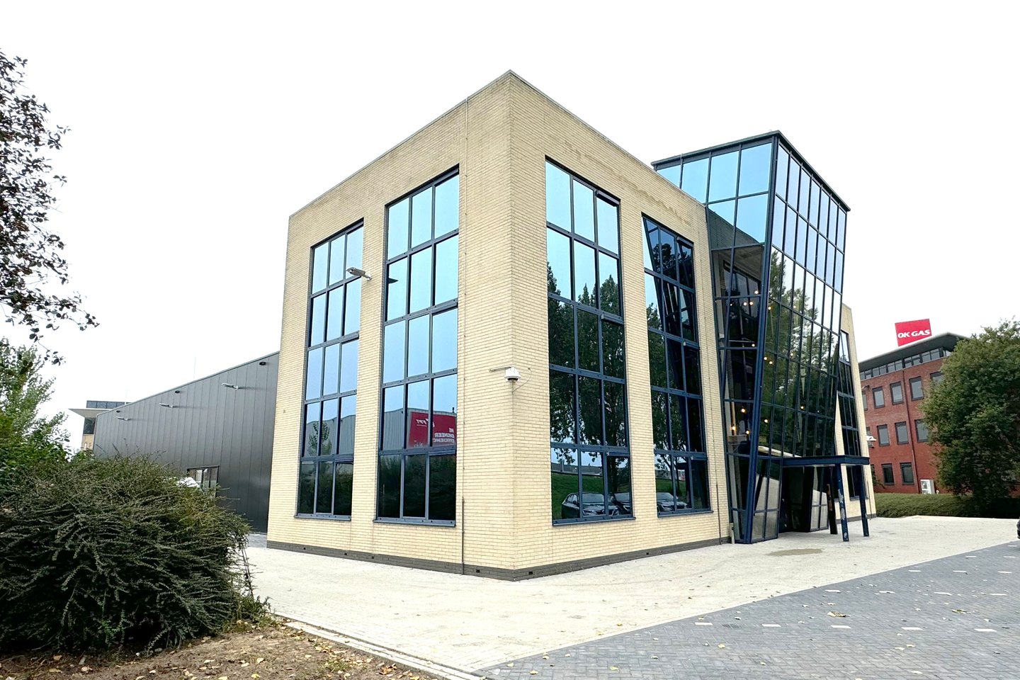 View photo 1 of Koeweistraat 12