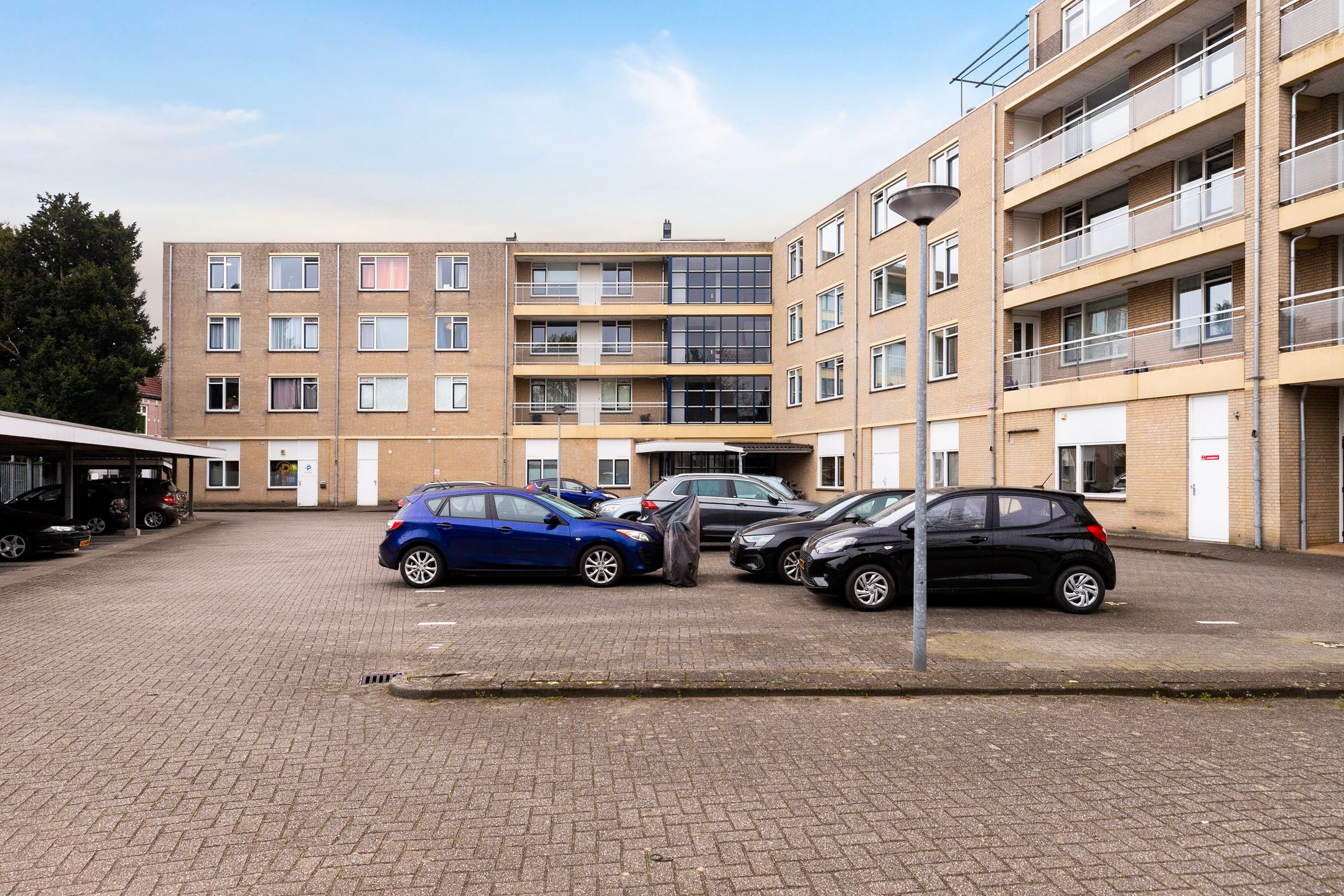 Photo 21 of Hoofdstraat 210-J