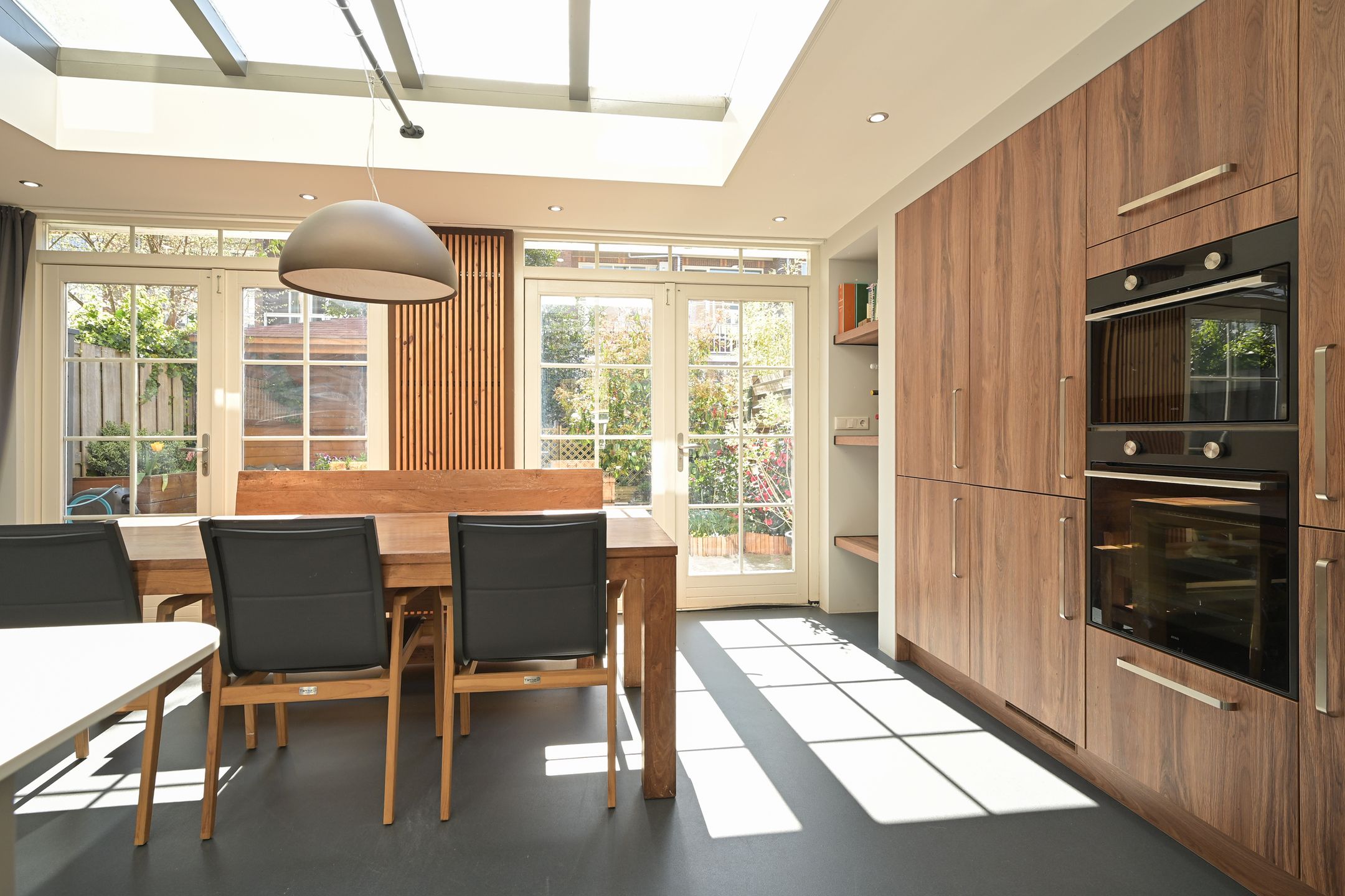 Foto 12 van Laan van Meerdervoort 374