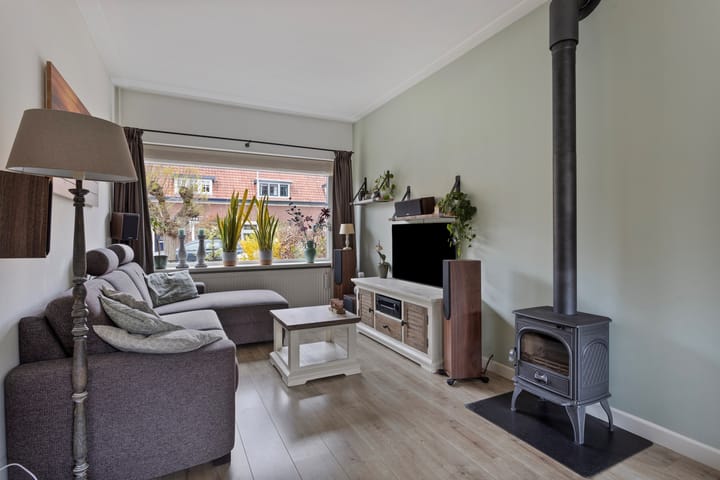 Foto 2 van Leeuwstraat 33