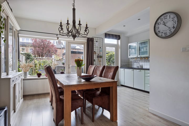 Foto 4 van Leeuwstraat 33