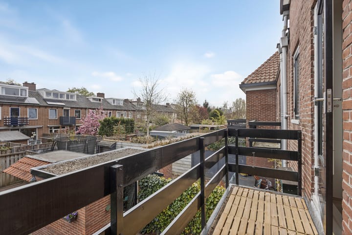 Foto 14 van Leeuwstraat 33