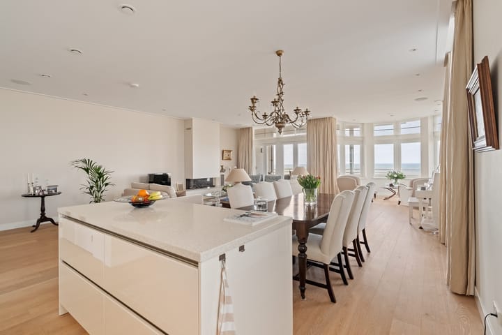 Foto 13 van Koningin Astrid Boulevard 29-A