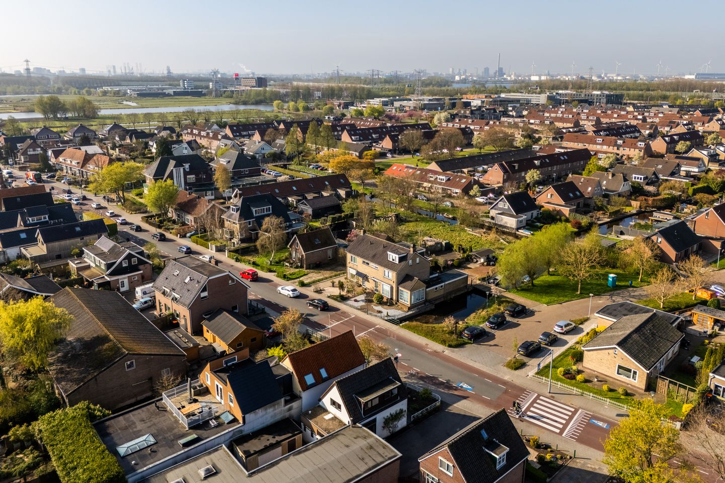 Foto 10 van Zuideinde 72