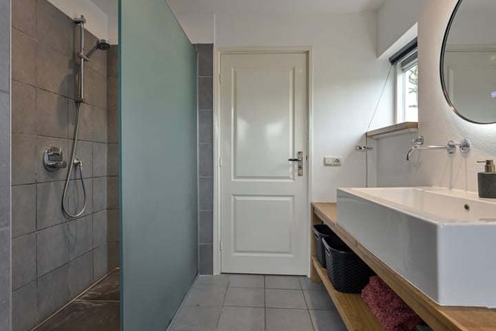 Foto 36 van Laarakker 17