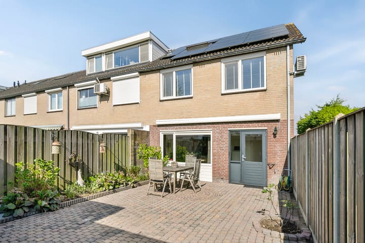 Photo 2 of Dauwdruppelhof 20