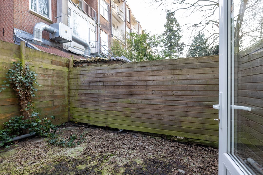 Photo 31 of Van den Hoonaardstraat 25-A