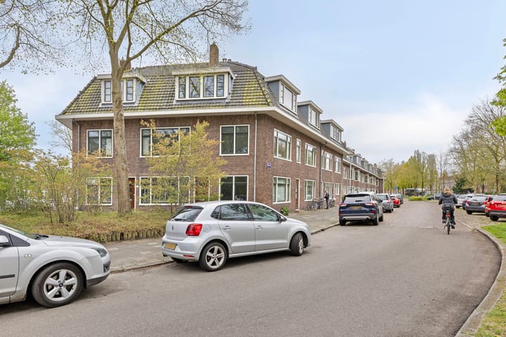 Foto 24 van Koninginnelaan 88-A