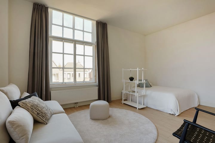 Foto 10 van Verdronkenoord 12-G