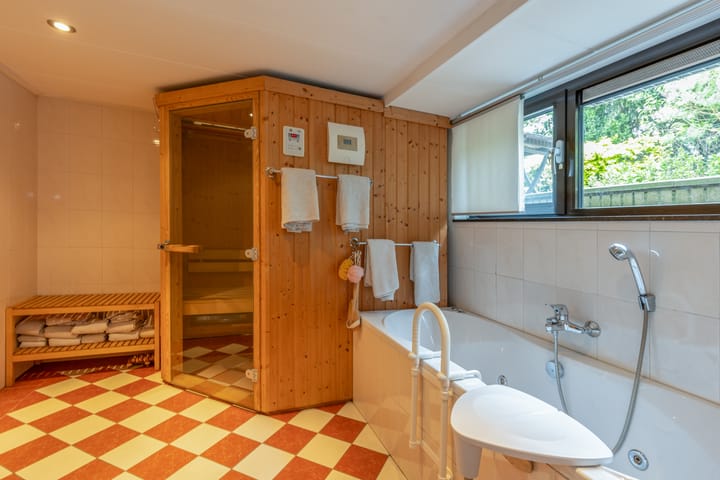 Foto 43 van Caecilialaan 3