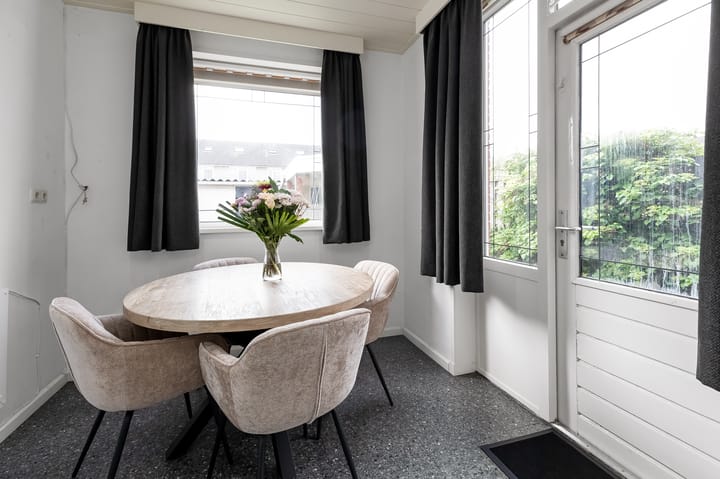 Photo 9 of Mgr. Hilhorststraat 5