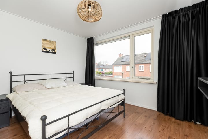 Photo 12 of Mgr. Hilhorststraat 5