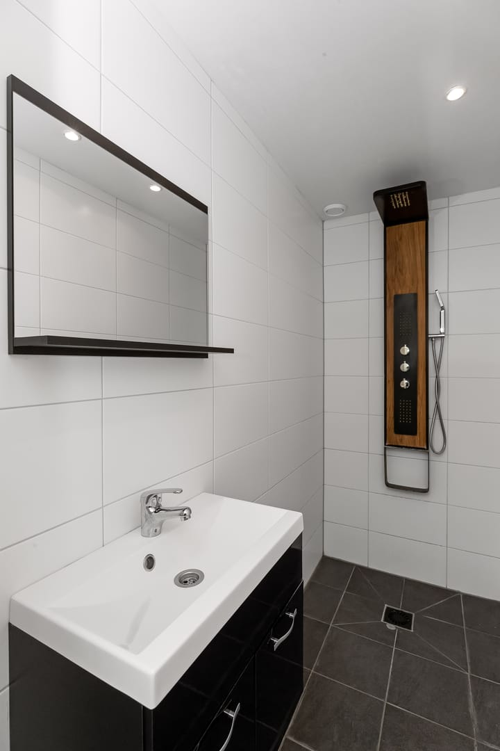 Photo 18 of Mgr. Hilhorststraat 5