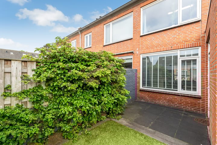 Photo 21 of Mgr. Hilhorststraat 5