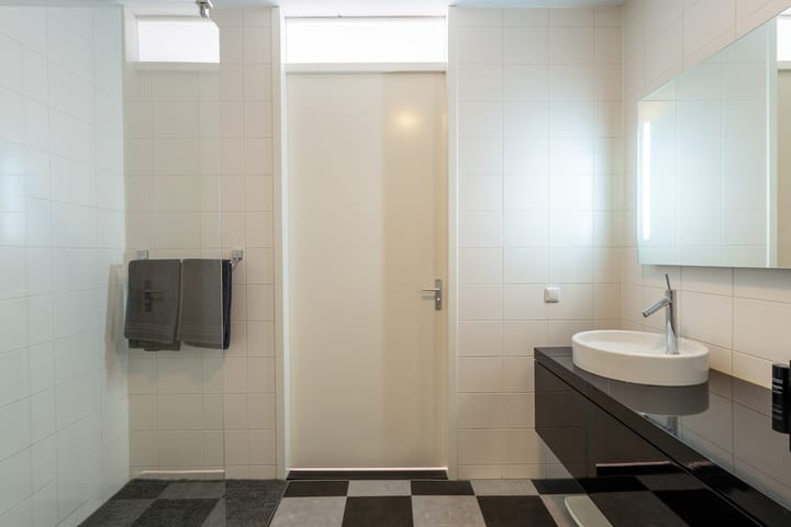 Foto 25 van Raadhuisplein 44