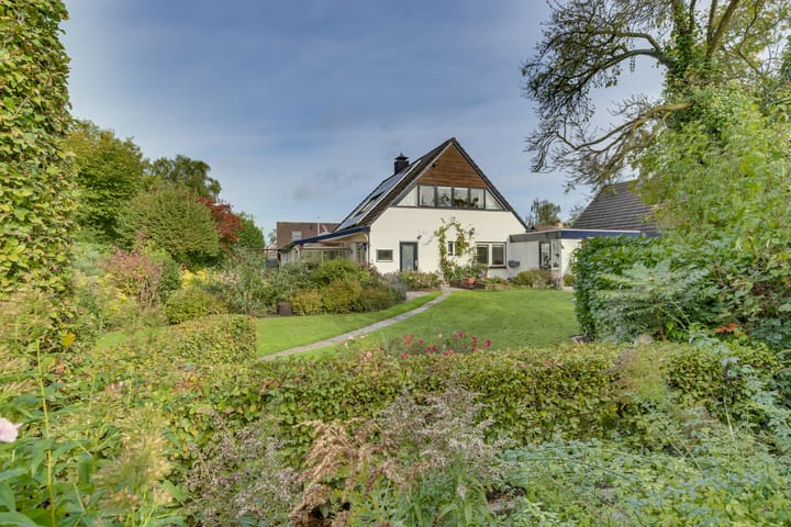 Foto 1 van Eikenlaan 87