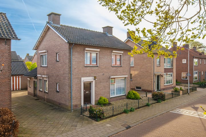 Foto 6 van Schoolstraat 8