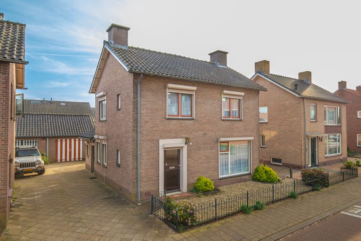 Foto 7 van Schoolstraat 8