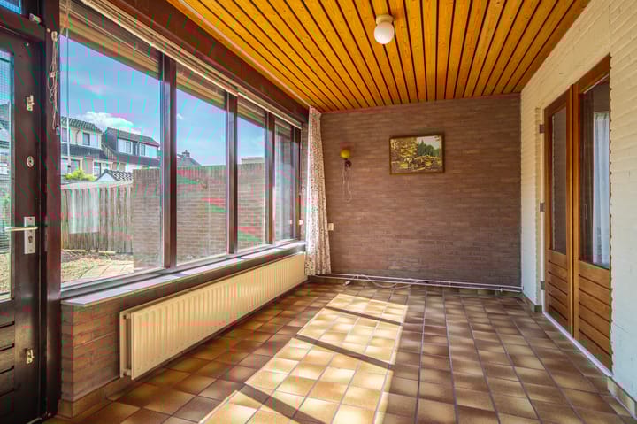 Foto 21 van Schoolstraat 8