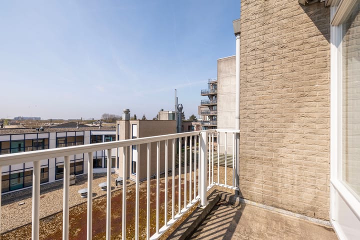 Foto 18 van Telefoonweg 62-11