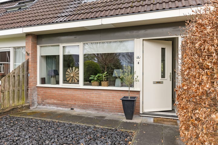 Foto 5 van Meester Zuidemastraat 13