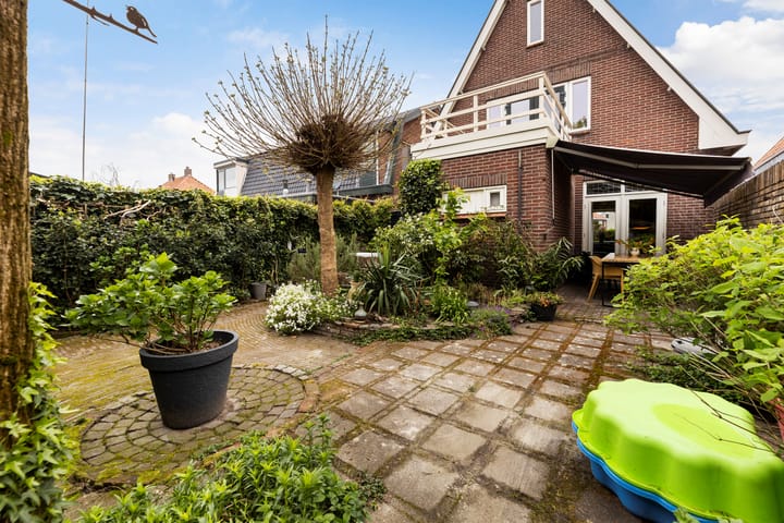 Foto 29 van Willem-Alexanderweg 1