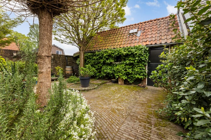 Foto 34 van Willem-Alexanderweg 1