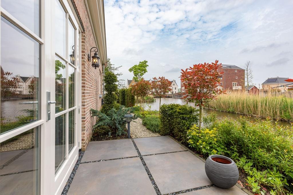 Foto 14 van Nikolaj Basovstraat 15