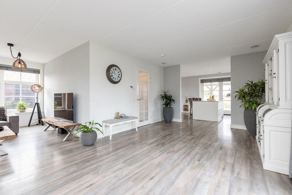 Foto 17 van Nikolaj Basovstraat 15