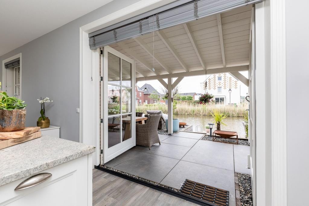 Foto 21 van Nikolaj Basovstraat 15