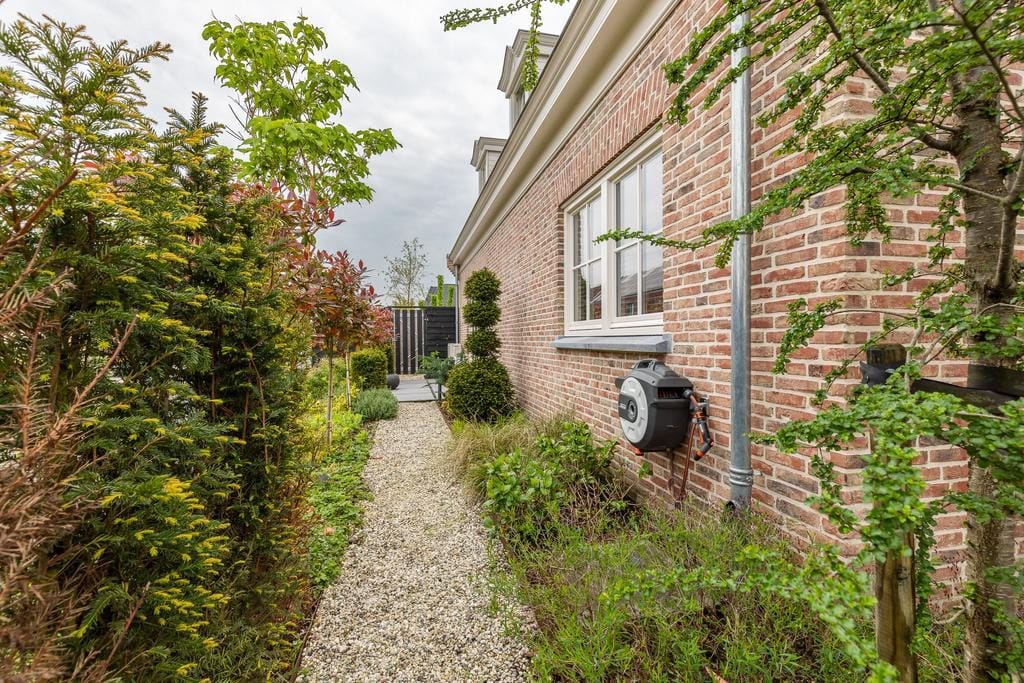 Foto 28 van Nikolaj Basovstraat 15