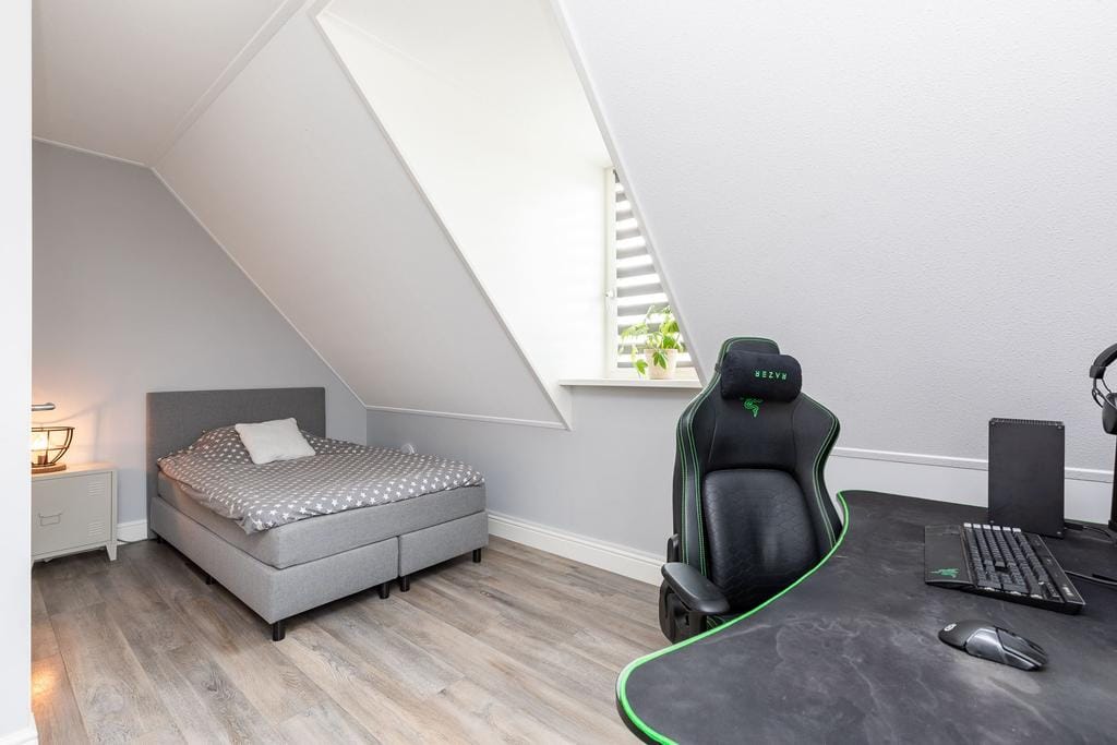 Foto 39 van Nikolaj Basovstraat 15