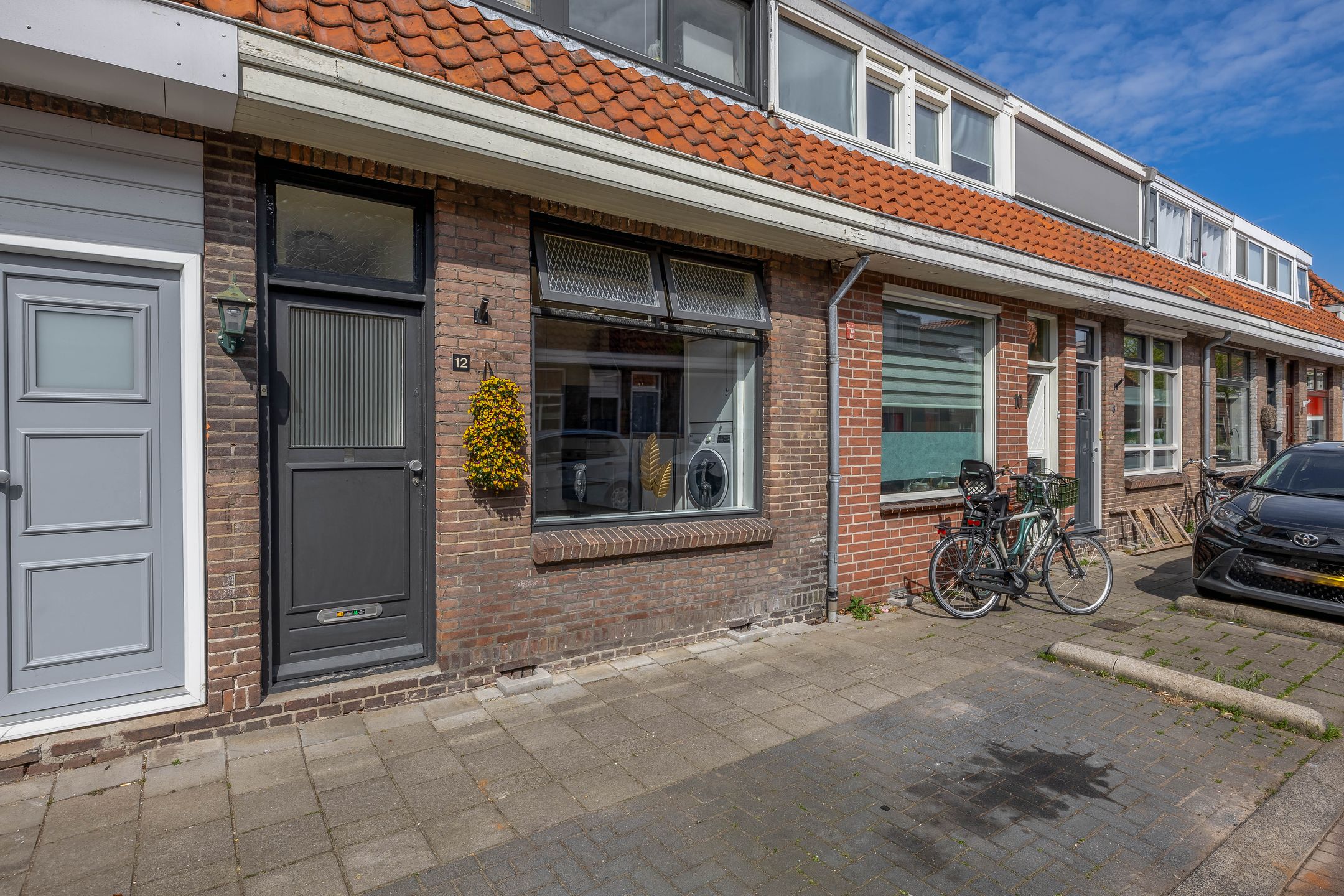 Photo 6 of Bilderdijkstraat 12