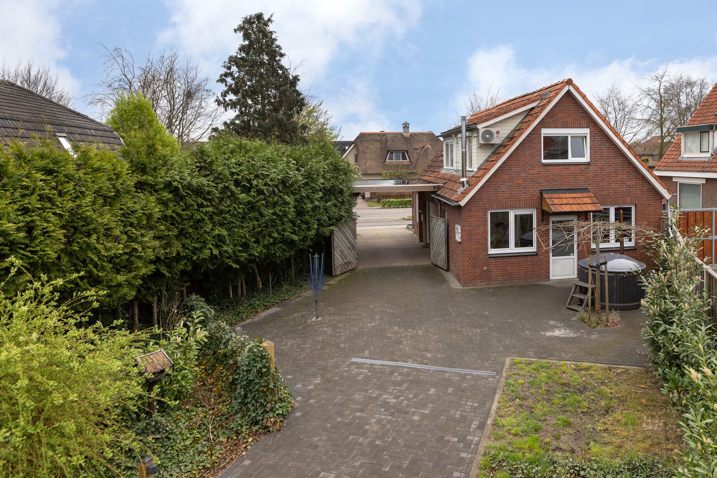 Photo 35 of Ruurloseweg 16