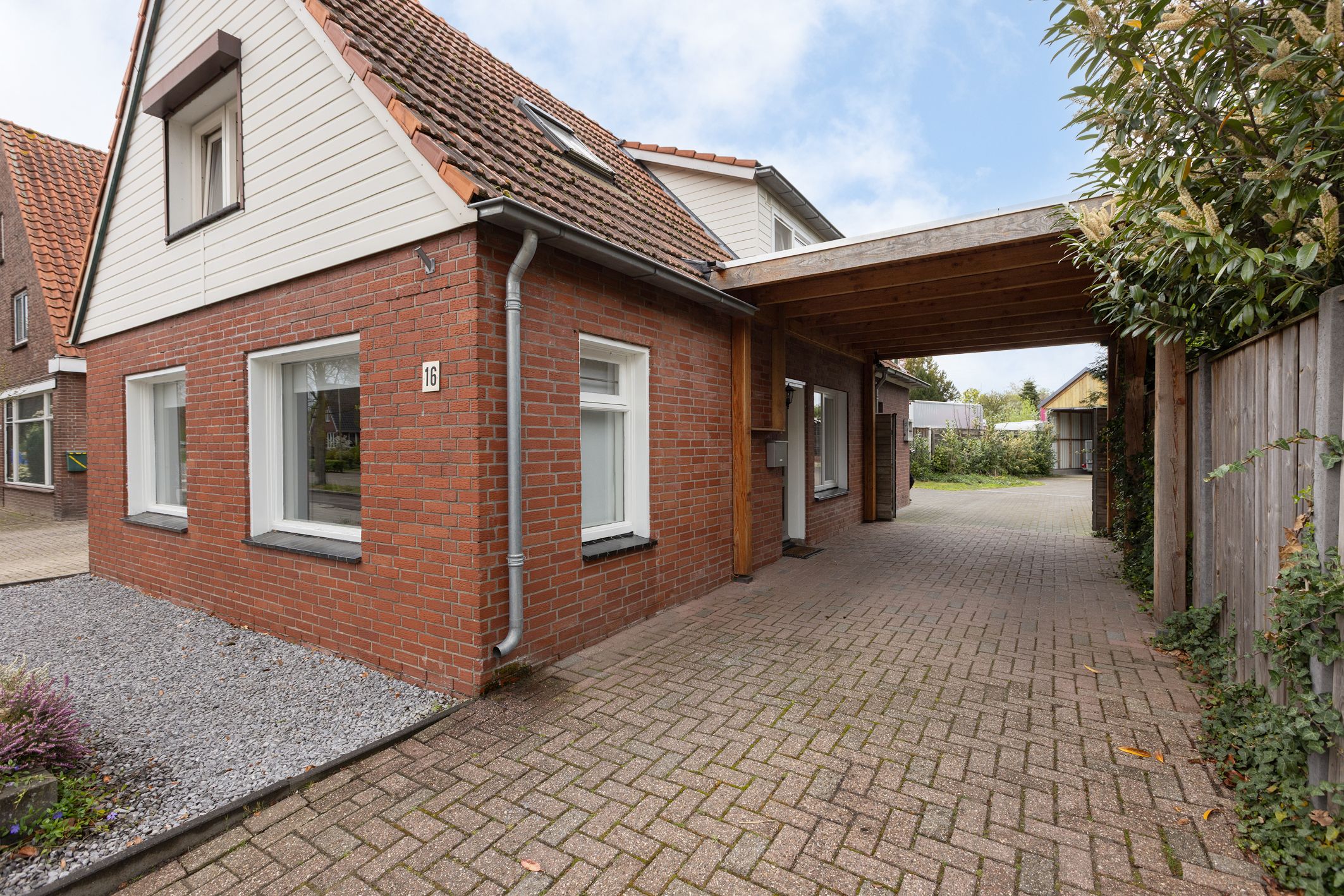 Photo 45 of Ruurloseweg 16