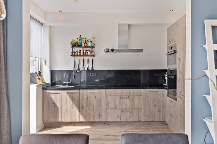 Photo 13 of President J.V. Wierdsmastraat 51