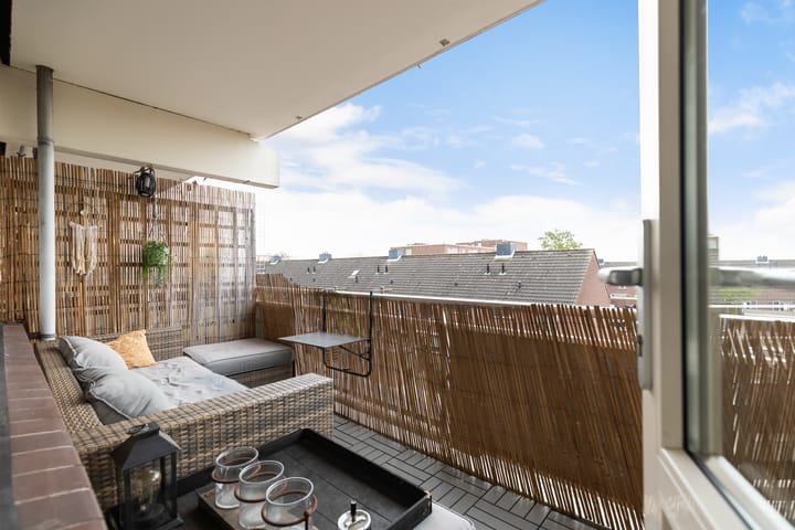 Foto 11 van Kornoeljelaan 54