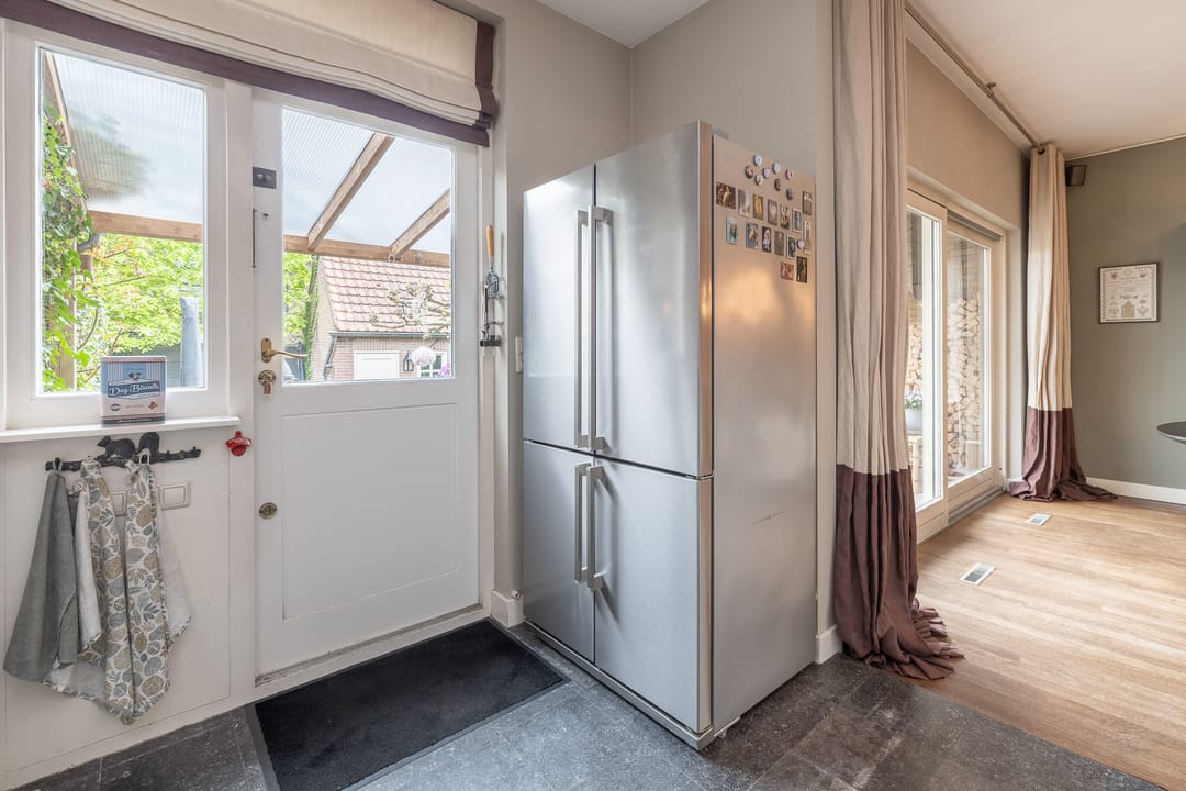 Foto 16 van Constantijn Huijgenslaan 4-A